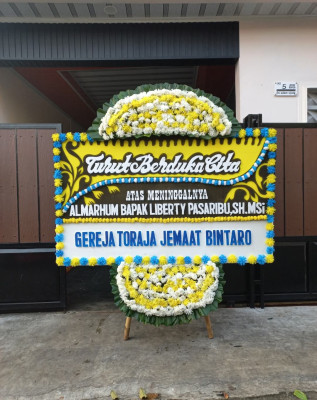 Papan Bunga Duka di Kubang Tangah